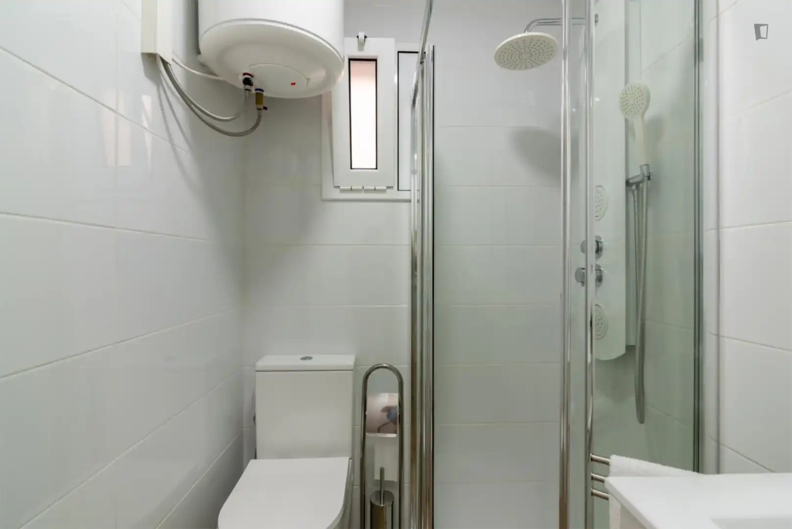 Pis en venda a Carrer Mas, 105, Collblanc Bany de Pis en venda en L'Hospitalet de Llobregat amb Aire condicionat i Balcó
