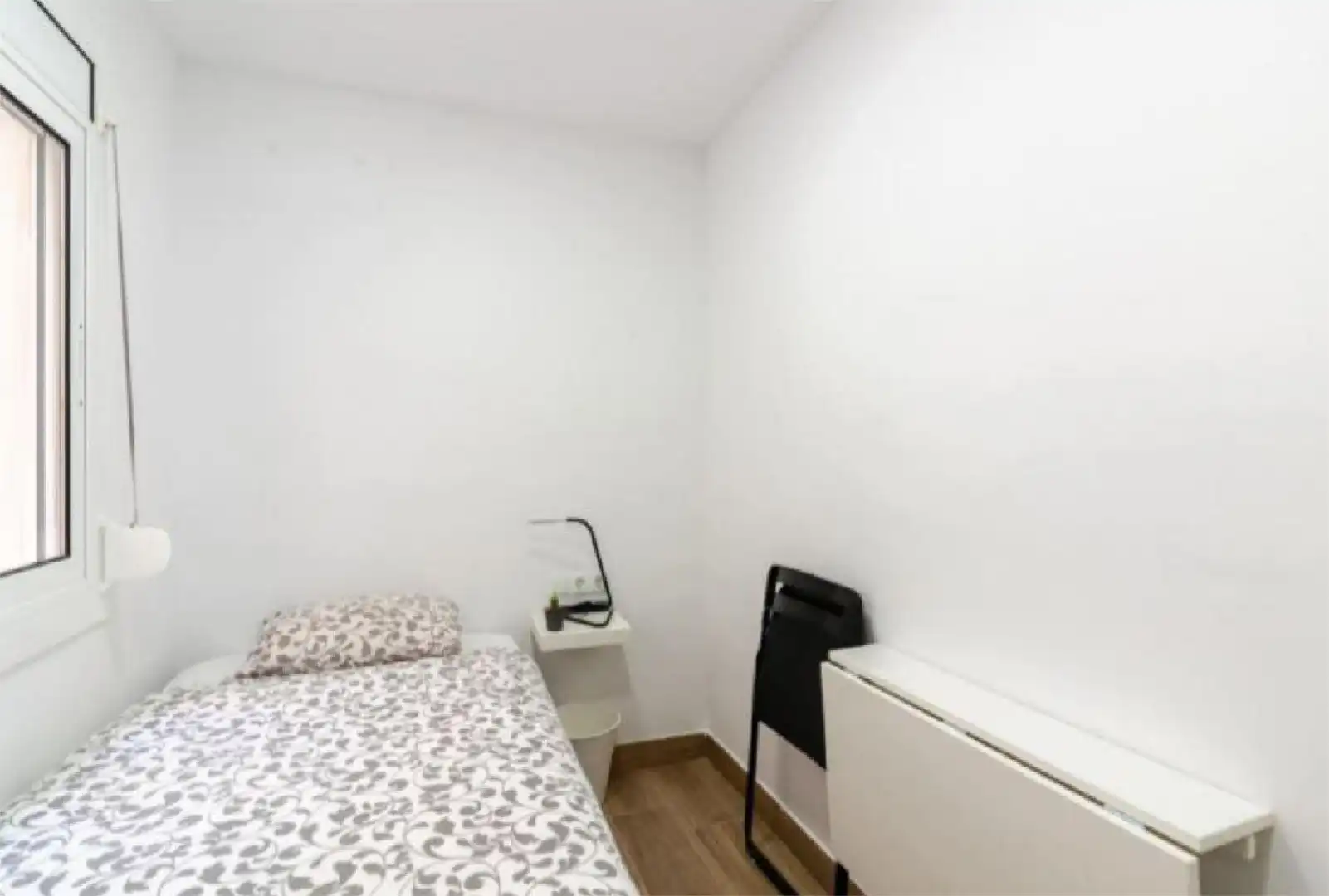 Pis en venda a Carrer Mas, 105, Collblanc Dormitori de Pis en venda en L'Hospitalet de Llobregat amb Aire condicionat i Balcó