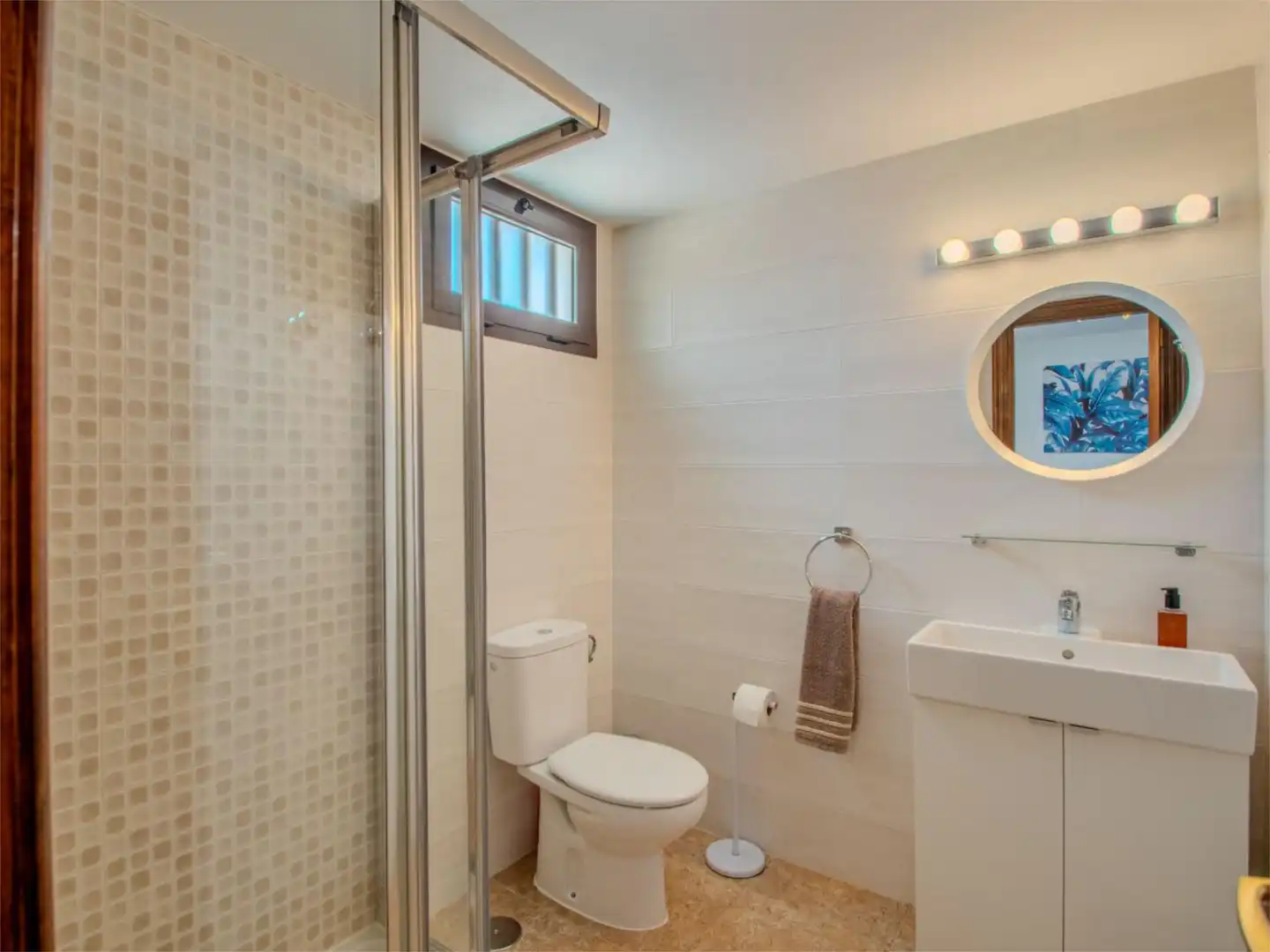 Houses for sale in Calle Fuji, 33, Playa Blanca Bathroom of Houses for sale in Yaiza with Air Conditioner, Private garden and Terrace