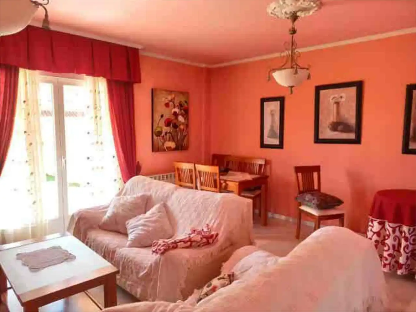 Einfamilien-Reihenhaus zum Verkauf in Ribera del Tajo Wohnzimmer von Einfamilien-Reihenhaus zum Verkauf in Talavera de la Reina mit Heizung, Privatgarten und Terrasse