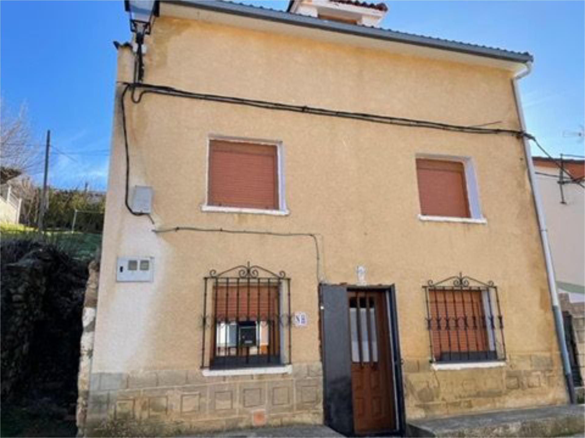 Finca rústica de lloguer a Calle Alta de la Carretera, 7, Barruelo de Santullán Vista exterior de Finca rústica de lloguer en Barruelo de Santullán amb Calefacció, Parquet i Traster