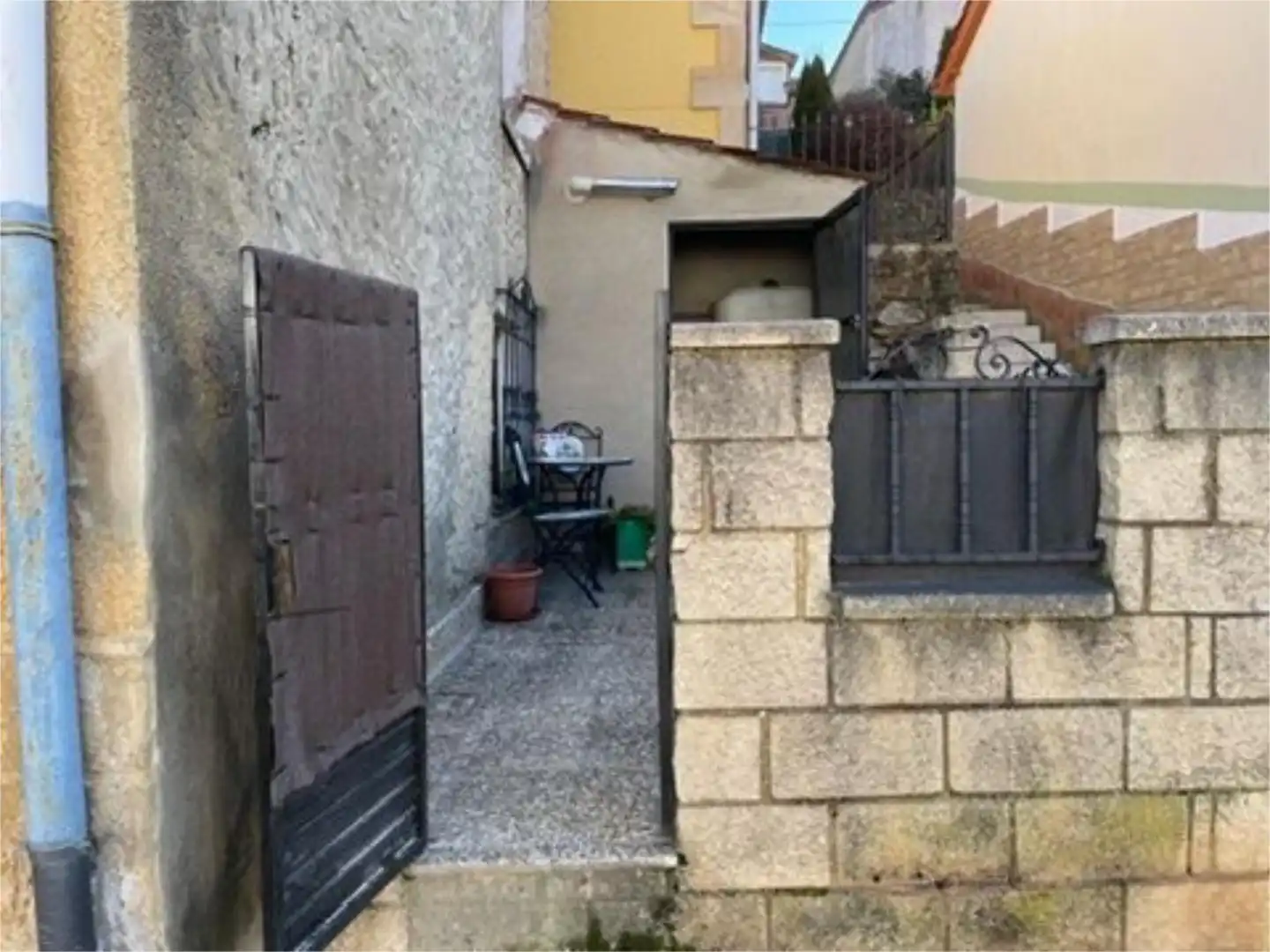 Außenansicht von Country house zum Verkauf in Barruelo de Santullán