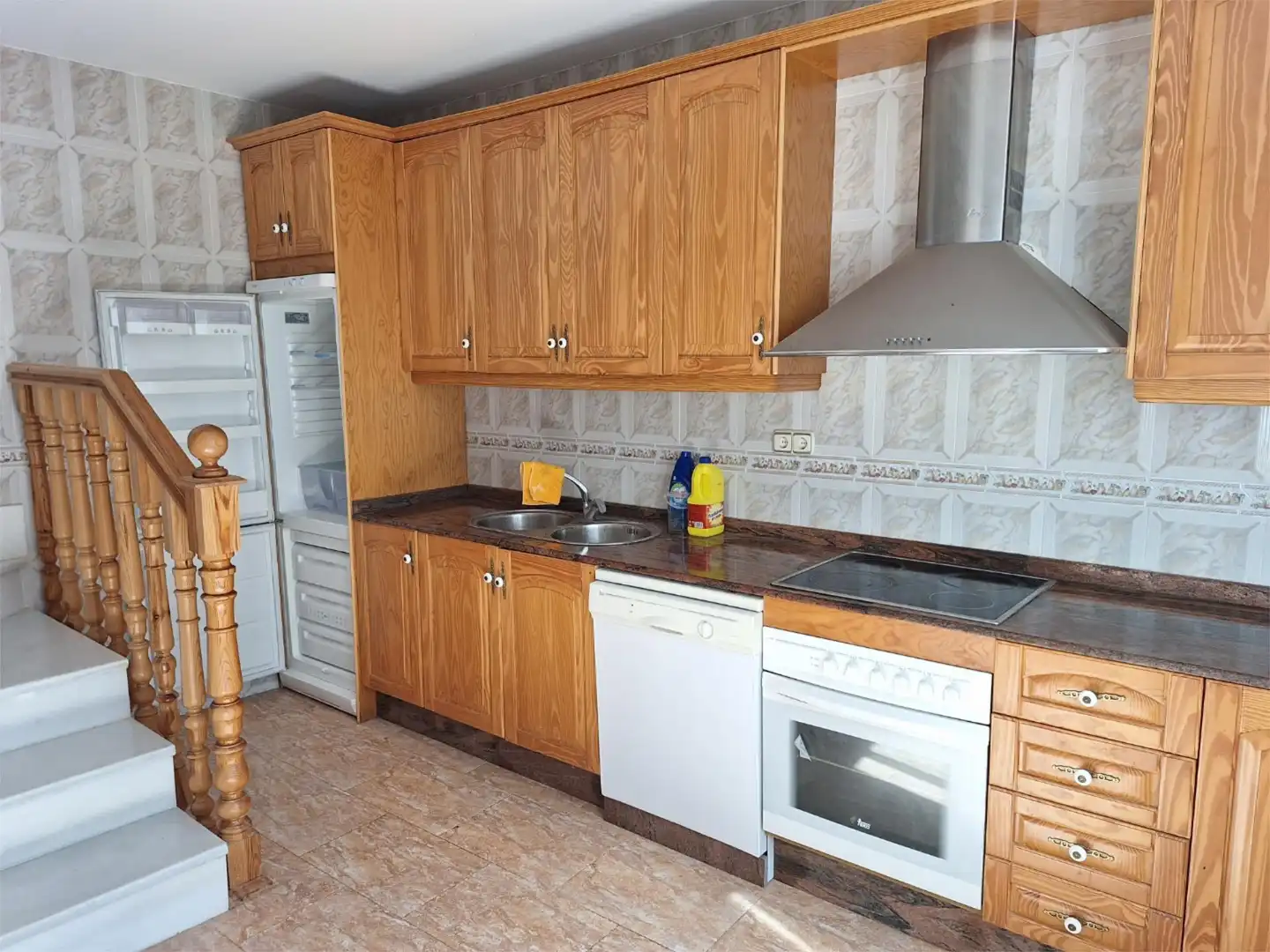 Cuina de Casa o xalet en venda en Oria amb Calefacció, Terrassa i Moblat