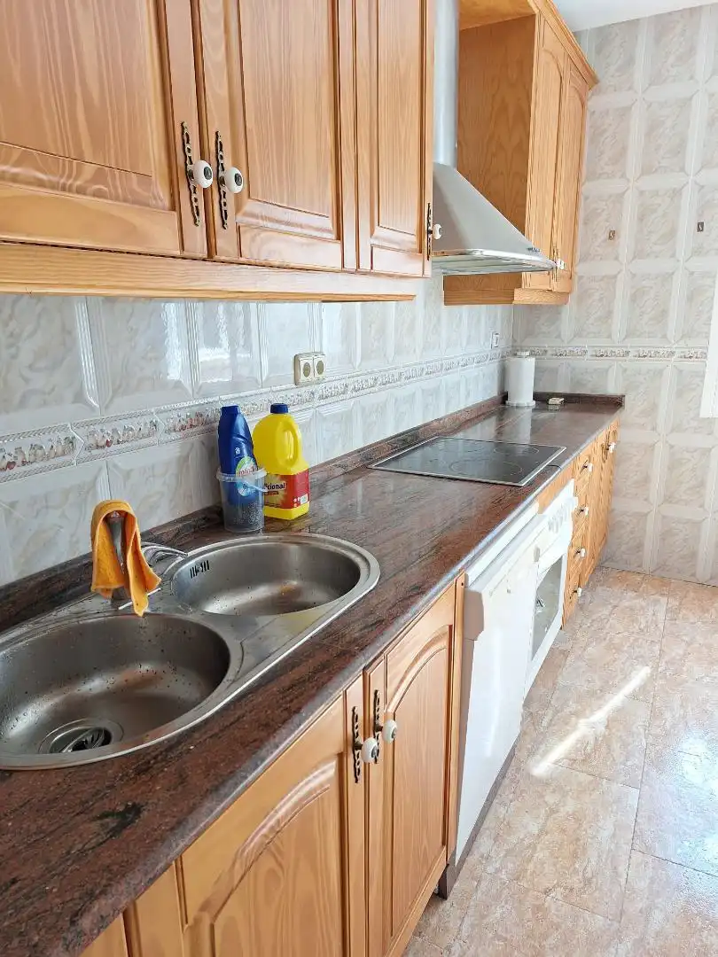 Cuina de Casa o xalet en venda en Oria amb Calefacció, Terrassa i Moblat