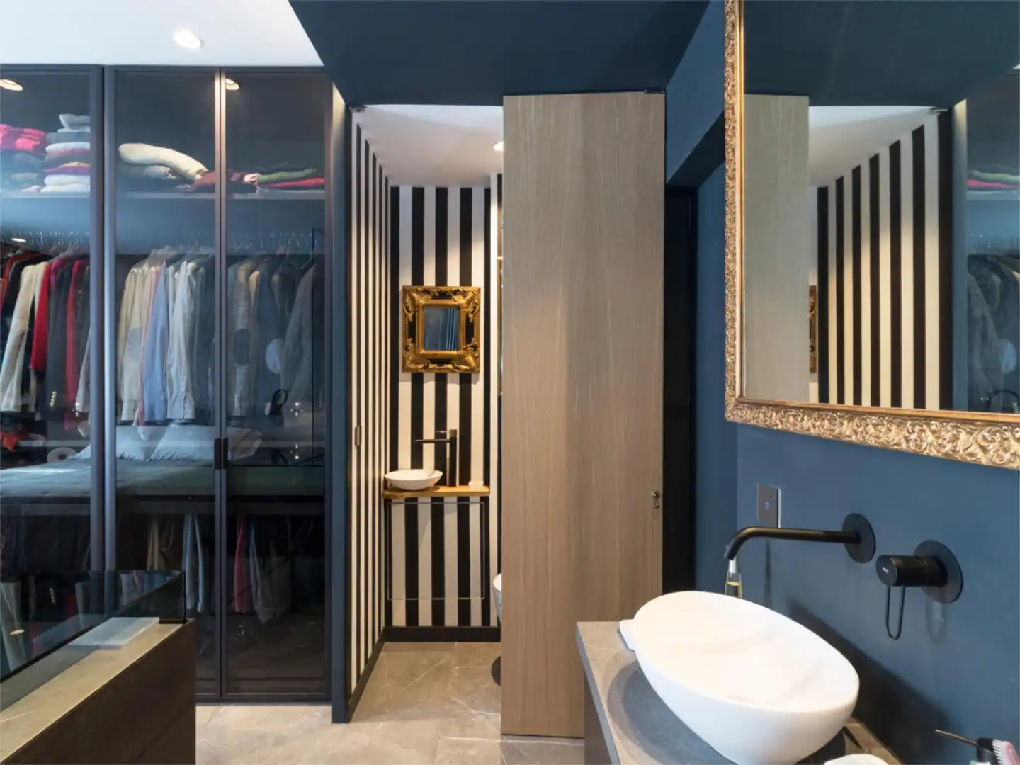 Badezimmer von Wohnung zum Verkauf in Madrid mit Klimaanlage, Heizung und Privatgarten