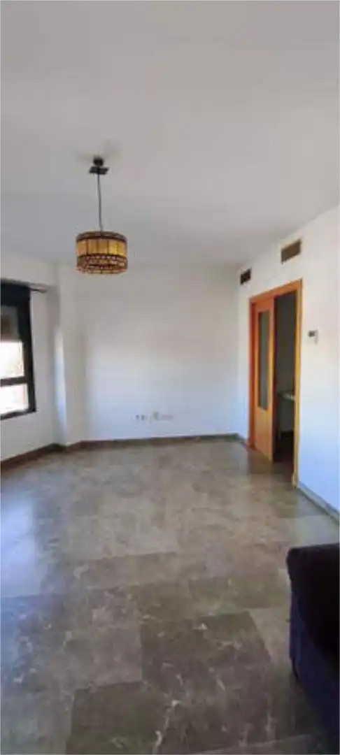 Habitación de Piso en venta en Camas con Calefacción, Terraza y Trastero