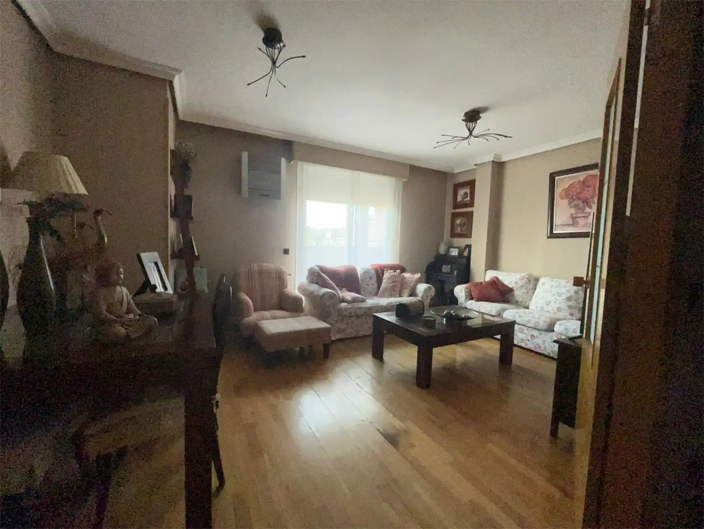 Ático en venta en Calle Libertad, 11, Urbanizaciones Sala de estar de Ático en venta en Rivas-Vaciamadrid con Aire acondicionado, Calefacción y Jardín privado