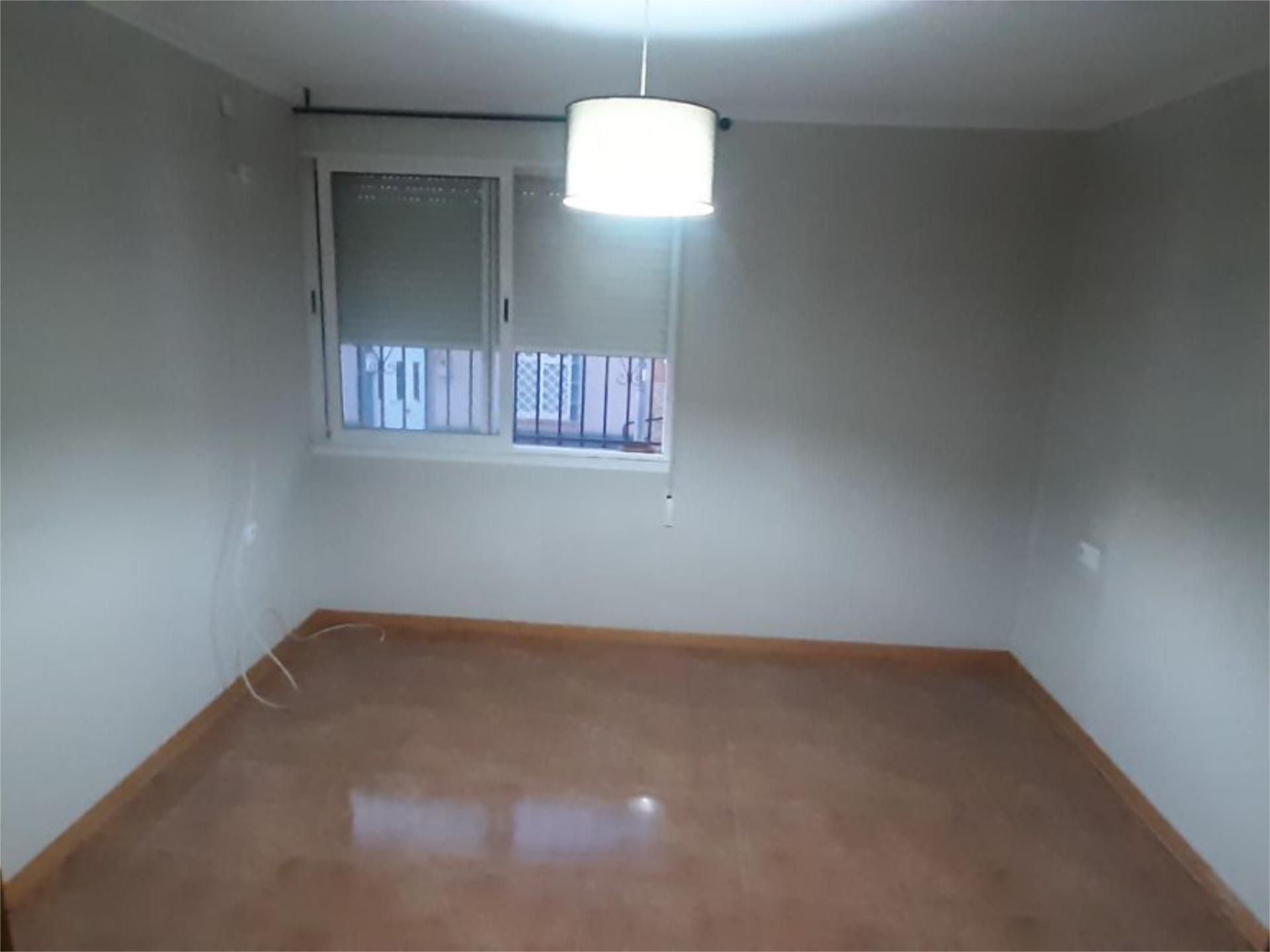 Piso en venta en Calle del Submarino, 50, Barrio de Peral - San Félix Habitación de Piso en venta en Cartagena con Balcón