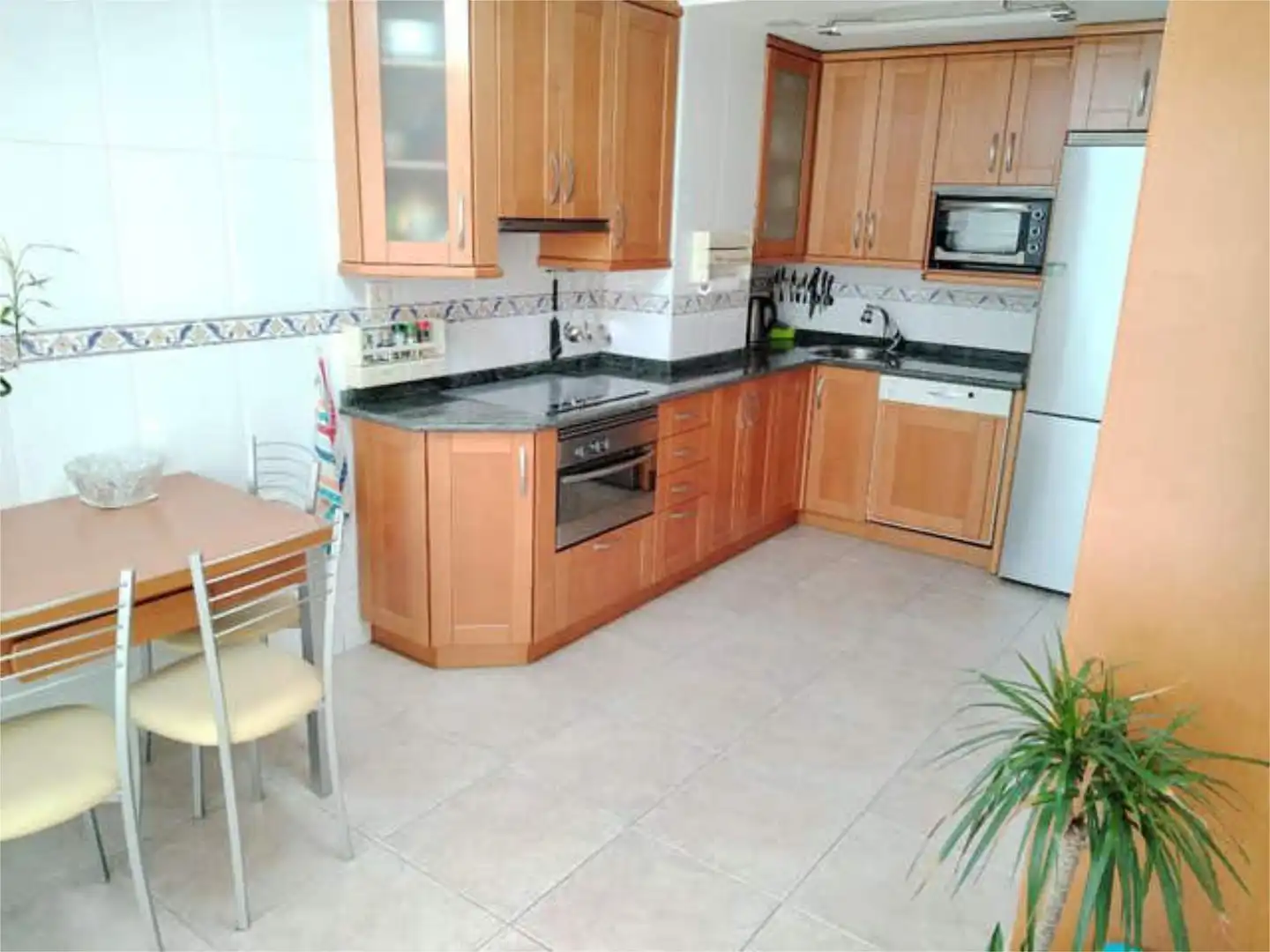 Casa adosada en venta en Nájera Cocina de Casa adosada en venta en Nájera con Calefacción, Jardín privado y Terraza