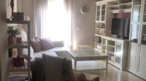 Foto 3 de Piso en venta en Torre Cruz - Los Molinos, Utrera