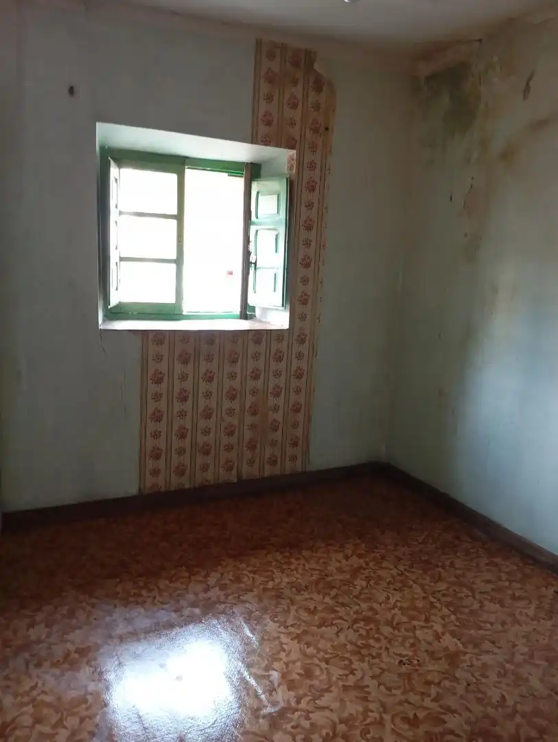 Dormitori de Casa o xalet en venda en Sariego