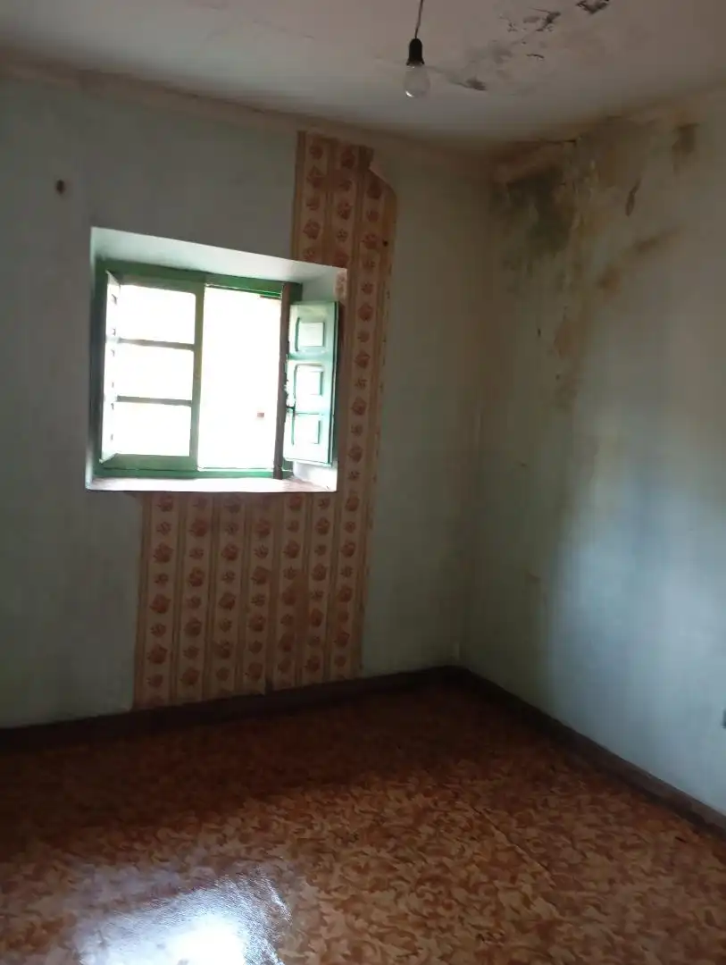 Dormitori de Casa o xalet en venda en Sariego
