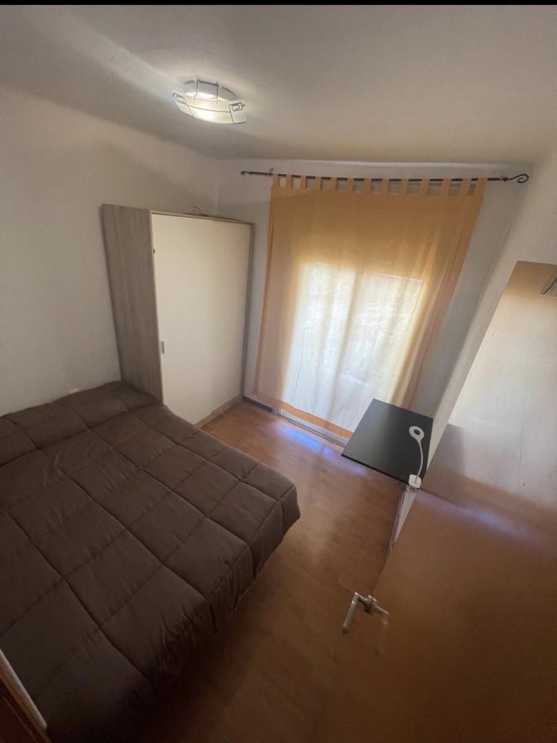 Bedroom of Flat for share in Parets del Vallès  with Air Conditioner, Heating and Parquet flooring