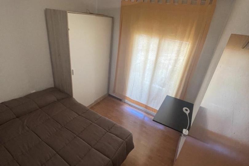 Flat for share in Carrer de L'aurora, 15, Parets del Vallès, Barcelona - image 1 Photo 1 of Flat for share in Carrer de L'aurora, 15, Parets del Vallès, Barcelona