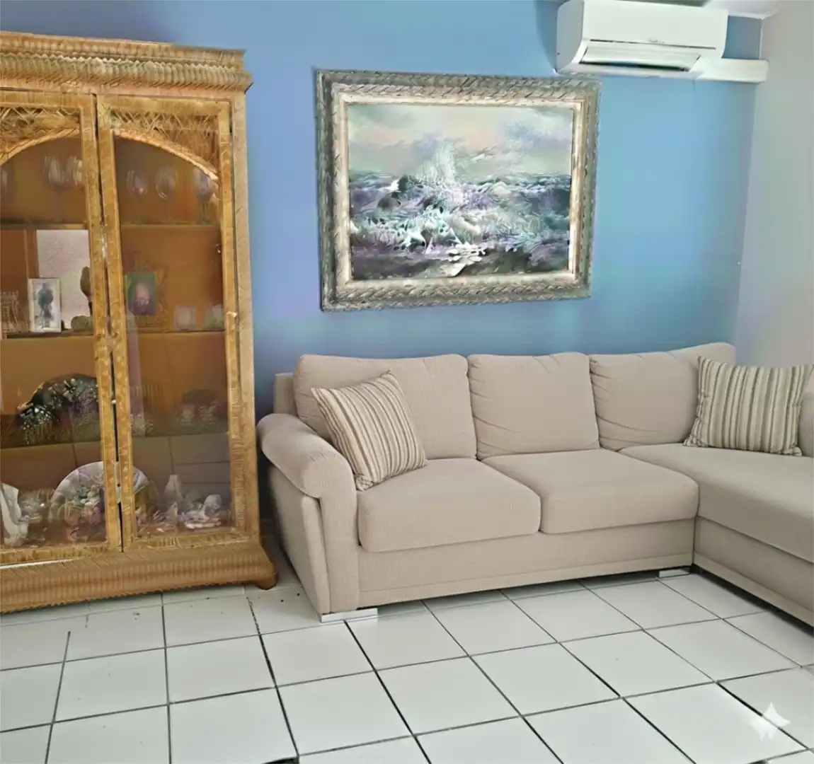 Casa adosada en venda a Carrer Badia-gran Reserva, 7o, Muga - Gran Reserva - Badia Sala d'estar de Casa adosada en venda en Empuriabrava amb Aire condicionat i Piscina