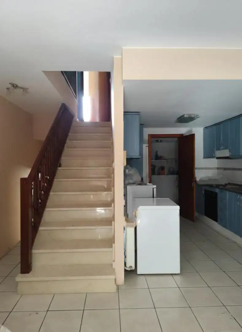 Casa adosada en venda a Carrer Badia-gran Reserva, 7o, Muga - Gran Reserva - Badia Casa adosada en venda en Empuriabrava amb Aire condicionat i Piscina