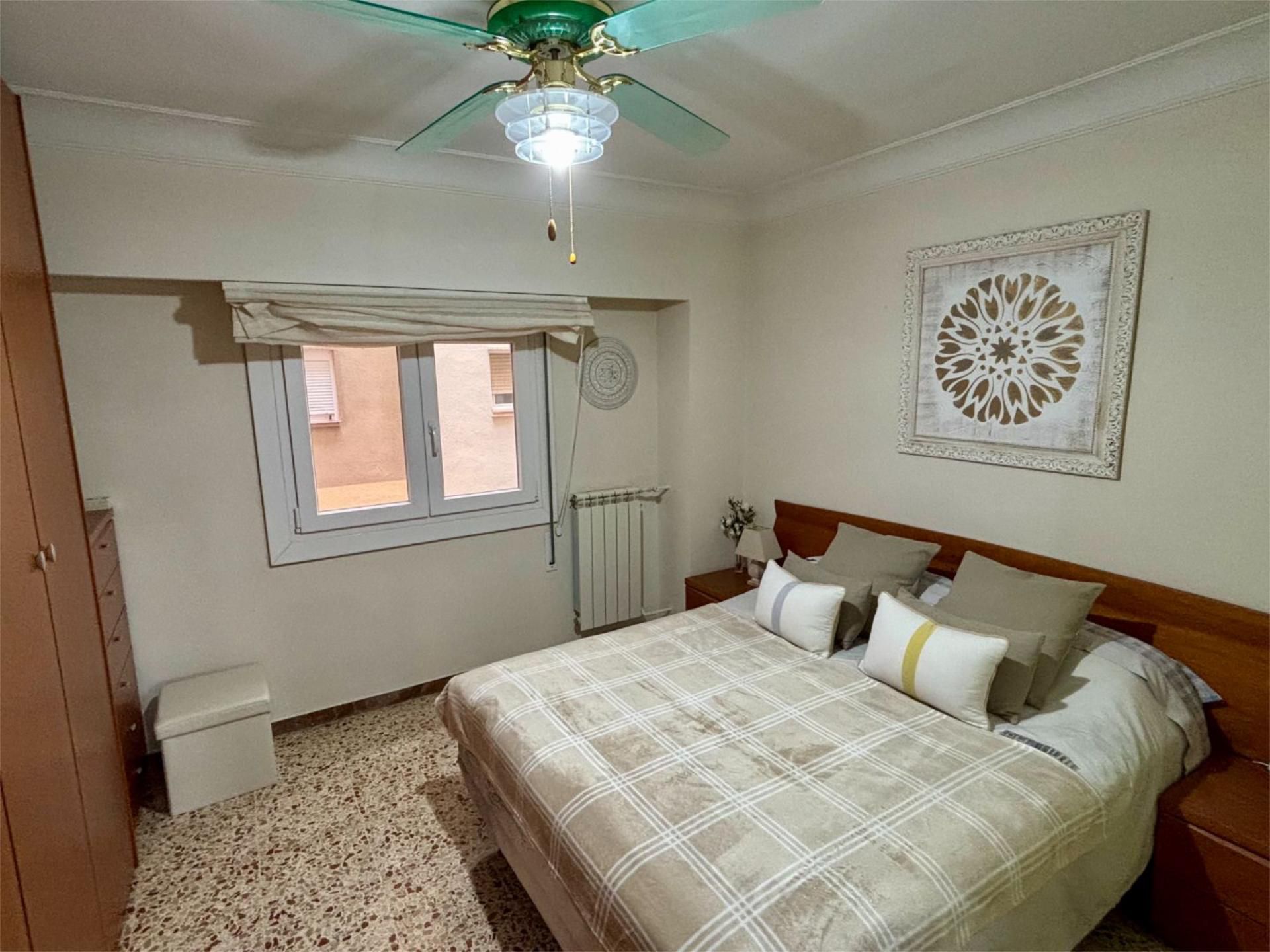 Habitación de Piso en venta en  Zaragoza Capital con Aire acondicionado y Balcón