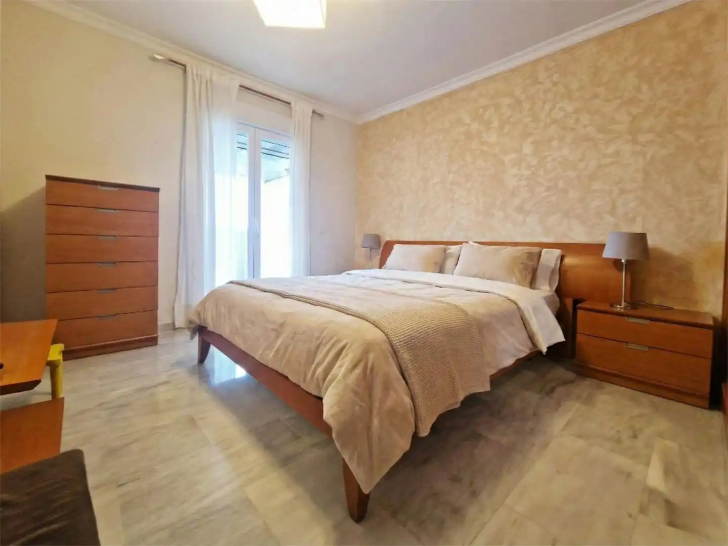Flat for sale in Calle Mercedes Formica, 4, Cortijo de Maza - Finca Monsalvez - El Olivar Bedroom of Flat for sale in Málaga with Air Conditioner, Terrace and Storage room