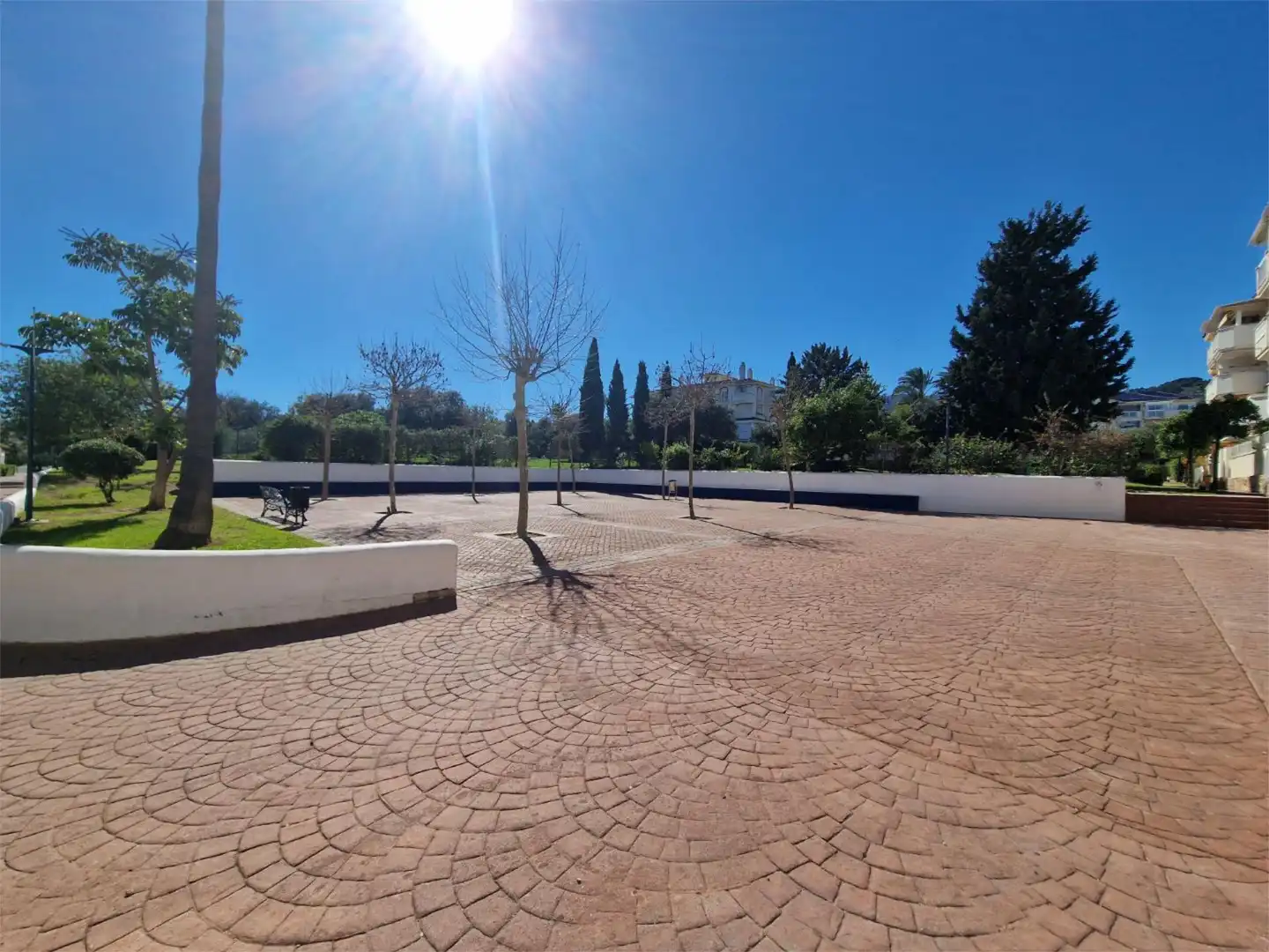 Flat for sale in Calle Mercedes Formica, 4, Cortijo de Maza - Finca Monsalvez - El Olivar Exterior view of Flat for sale in Málaga with Air Conditioner, Terrace and Storage room
