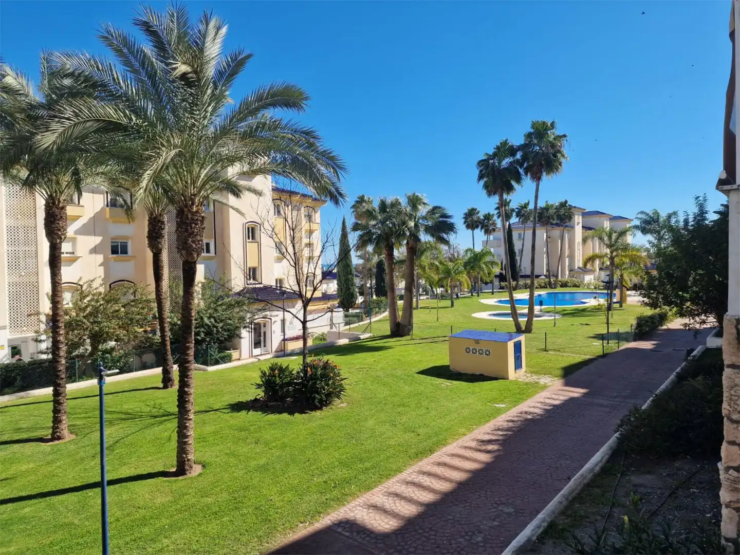 Flat for sale in Calle Mercedes Formica, 4, Cortijo de Maza - Finca Monsalvez - El Olivar Garden of Flat for sale in Málaga with Air Conditioner, Terrace and Storage room