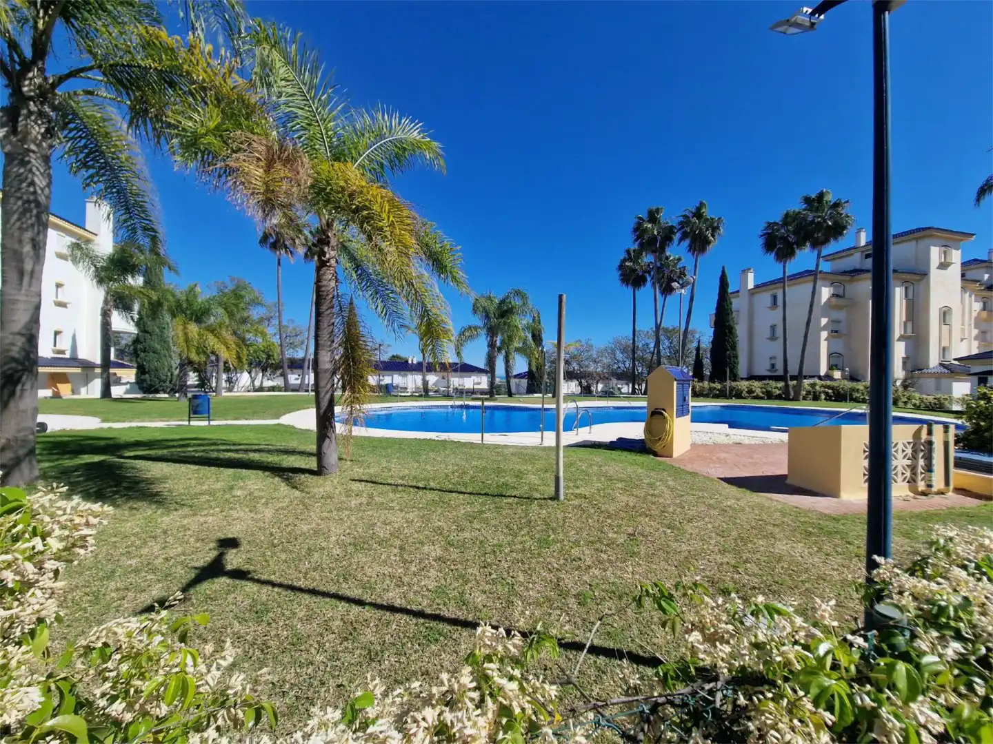 Flat for sale in Calle Mercedes Formica, 4, Cortijo de Maza - Finca Monsalvez - El Olivar Garden of Flat for sale in Málaga with Air Conditioner, Terrace and Storage room