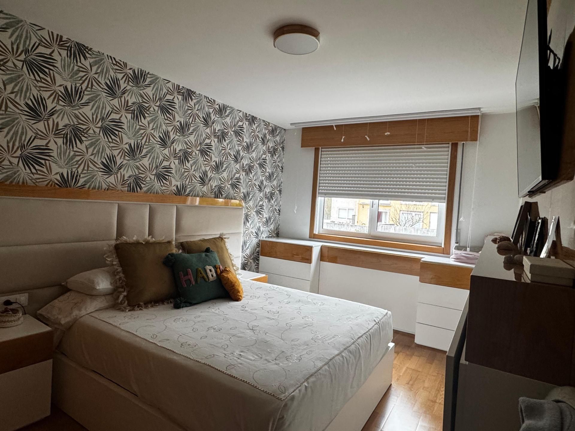 Habitación de Piso en venta en Rianxo con Aire acondicionado, Calefacción y Jardín privado