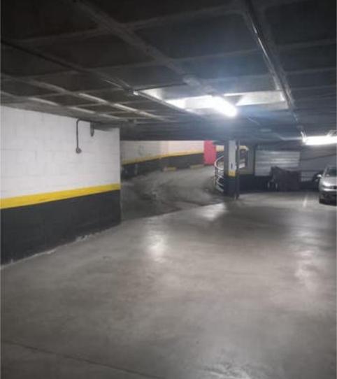 Photo 2 of Garage for rent in Jerónimos,  Madrid Capital