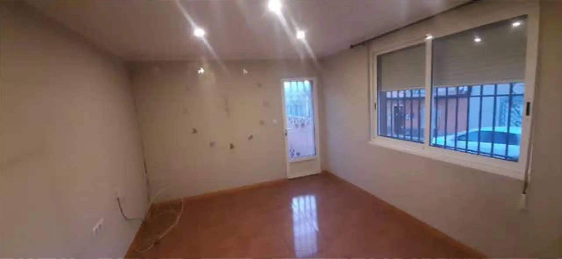 Piso en venta en Barrio de Peral - San Félix Habitación de Piso en venta en Cartagena con Terraza