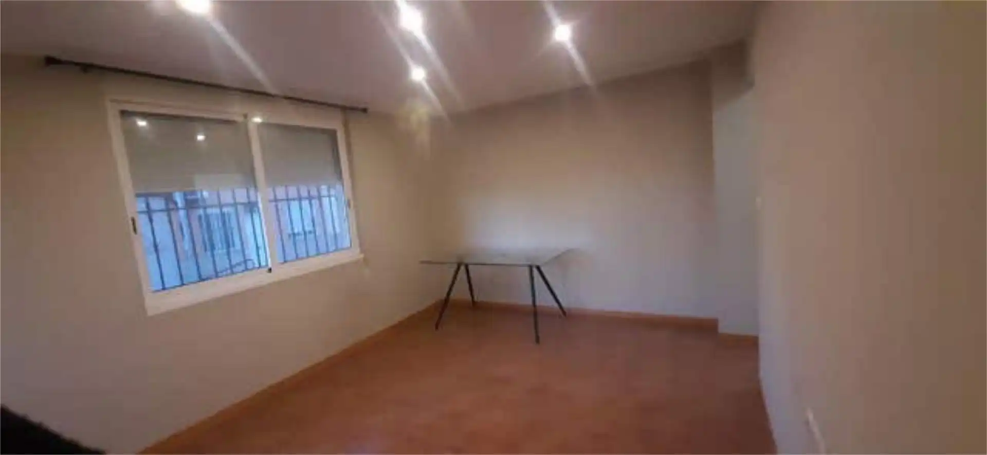 Piso en venta en Barrio de Peral - San Félix Habitación de Piso en venta en Cartagena con Terraza