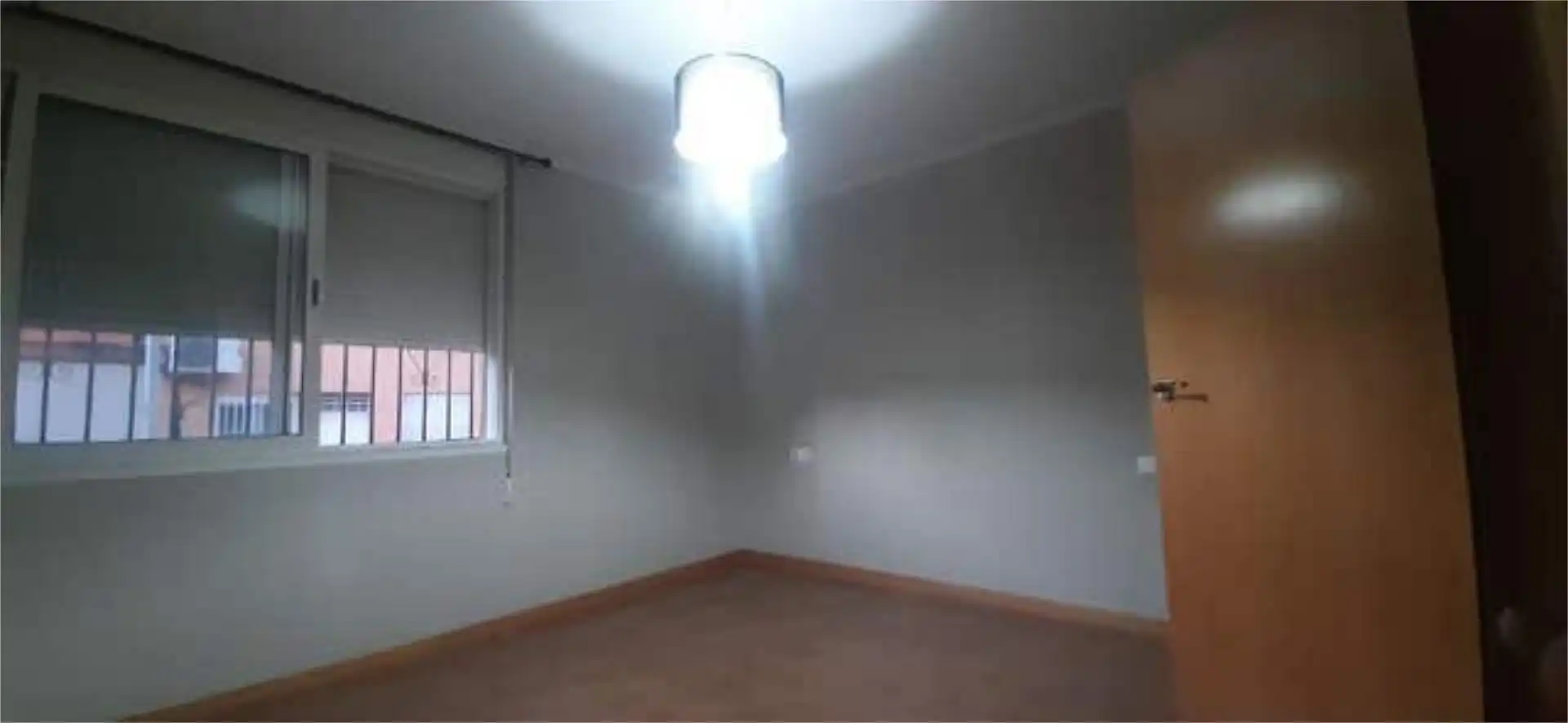 Piso en venta en Barrio de Peral - San Félix Habitación de Piso en venta en Cartagena con Terraza