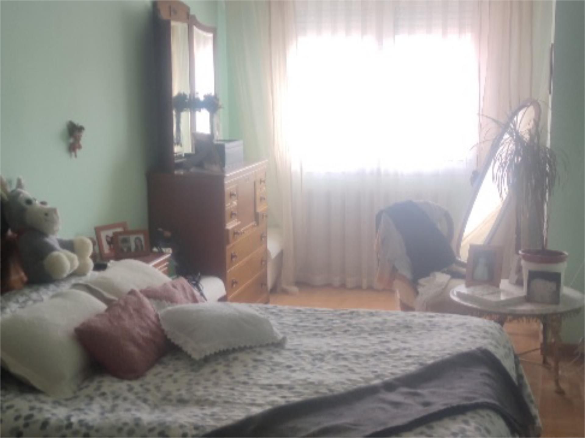 Schlafzimmer von Wohnung zum Verkauf in Burgos Capital mit Terrasse