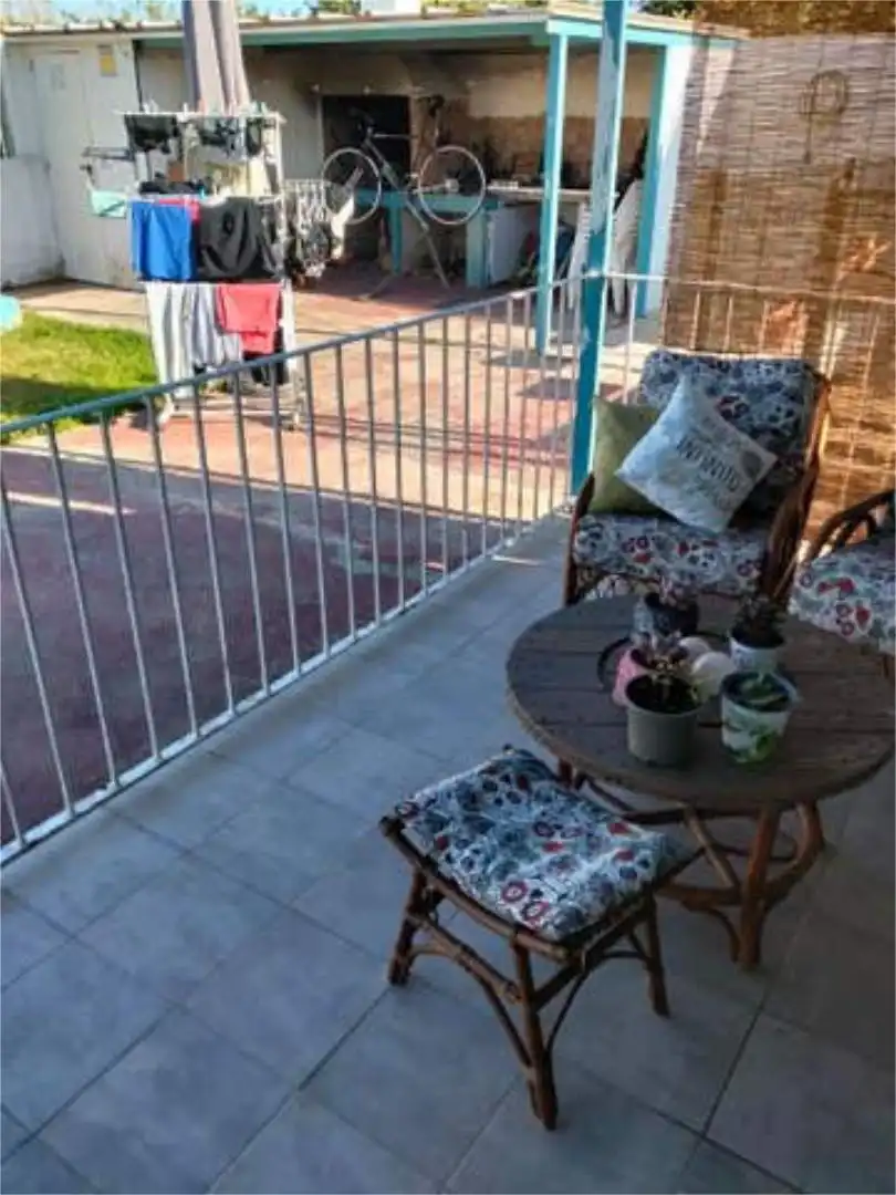 Casa adosada en venda a Tavernes de la Valldigna Terrassa de Casa adosada en venda en Tavernes de la Valldigna amb Calefacció, Jardí privat i Terrassa
