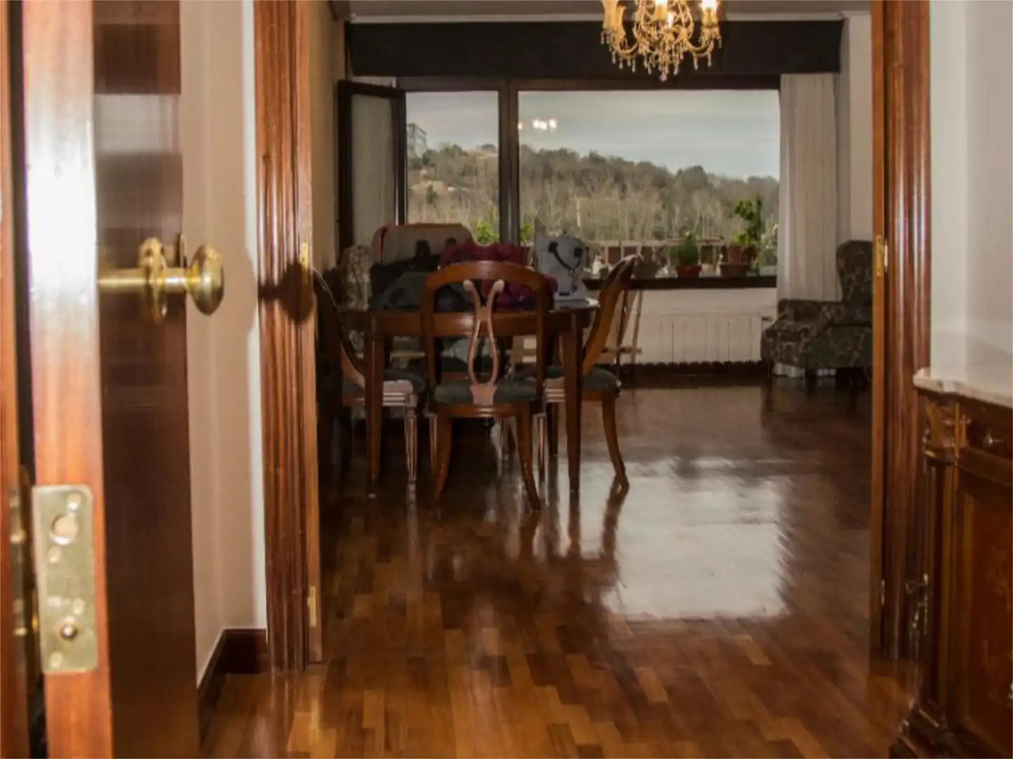 Piso en venta en Los Chopos Etorbidea, 39, Neguri Comedor de Piso en venta en Getxo con Balcón