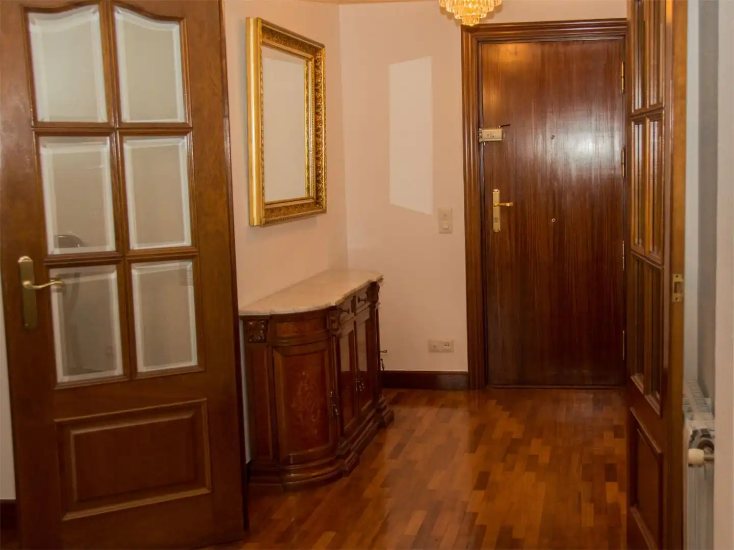 Piso en venta en Los Chopos Etorbidea, 39, Neguri Piso en venta en Getxo con Balcón