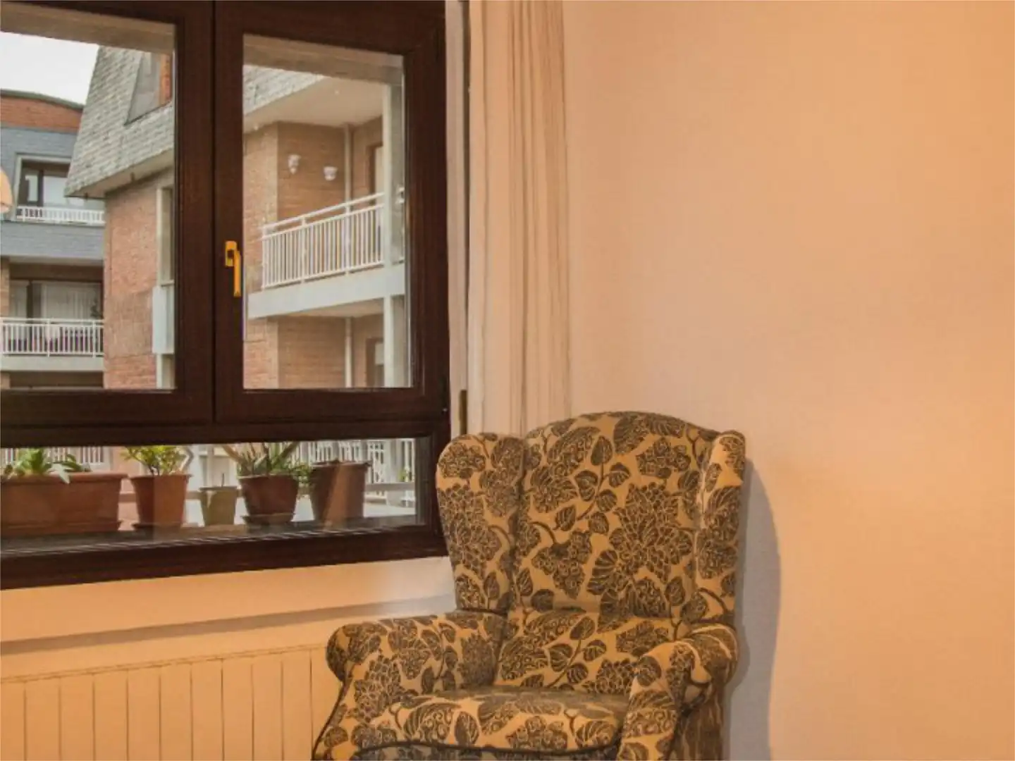Piso en venta en Los Chopos Etorbidea, 39, Neguri Habitación de Piso en venta en Getxo con Balcón