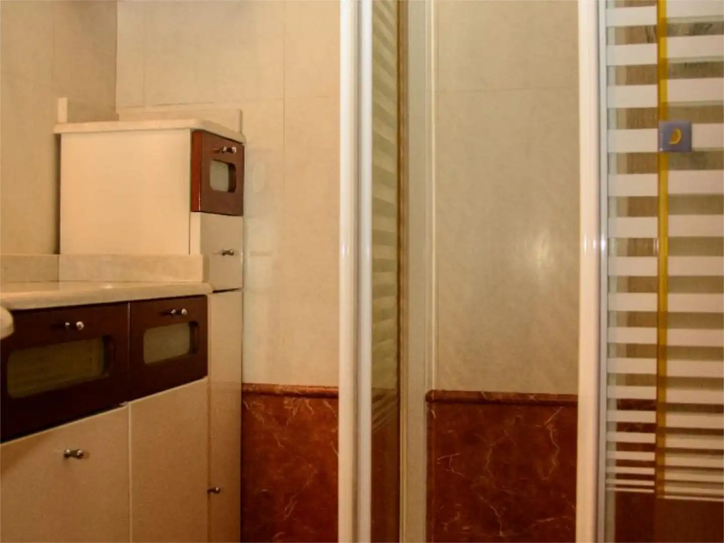 Piso en venta en Los Chopos Etorbidea, 39, Neguri Baño de Piso en venta en Getxo con Balcón