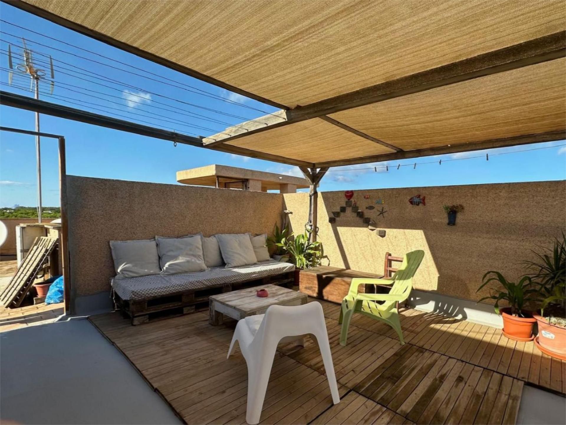 Terrasse von Wohnung zum Verkauf in Formentera mit Klimaanlage, Heizung und Terrasse
