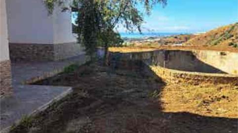 Casa adosada en venta en Sayalonga, Málaga - imagen 2 Foto 2 de Casa adosada en venta en Sayalonga, Málaga