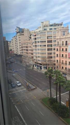 Oficina en Alquiler en Plaça dels Patins