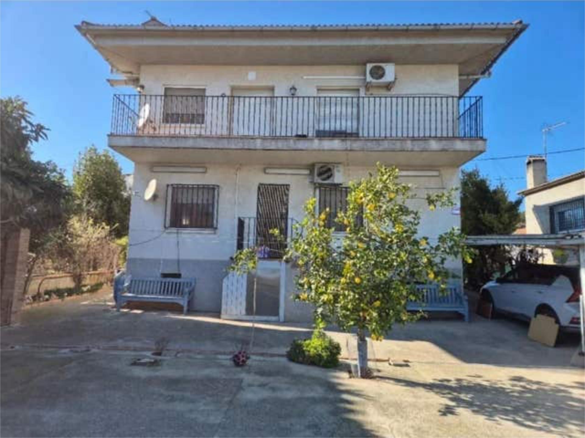 Vista exterior de Casa o chalet en venta en Vilafranca del Penedès con Terraza