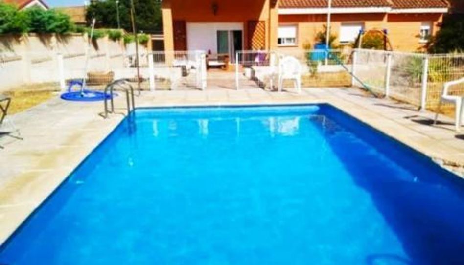 Casa o chalet en venta en Calle Faisanes, 3, Nambroca, Toledo - imagen 1 Foto 1 de Casa o chalet en venta en Calle Faisanes, 3, Nambroca, Toledo