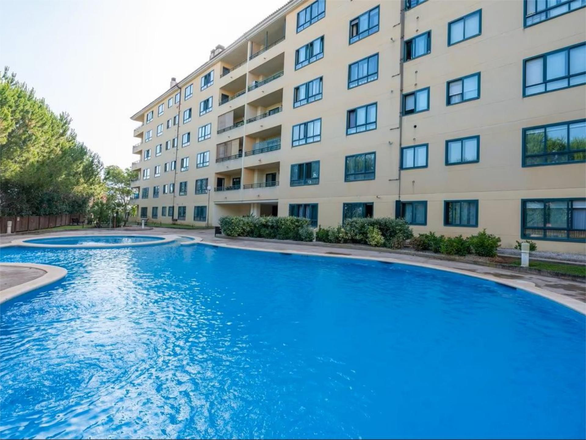 Swimming pool of Planta baja for sale in  Palma de Mallorca  with Air Conditioner, Heating and Private garden