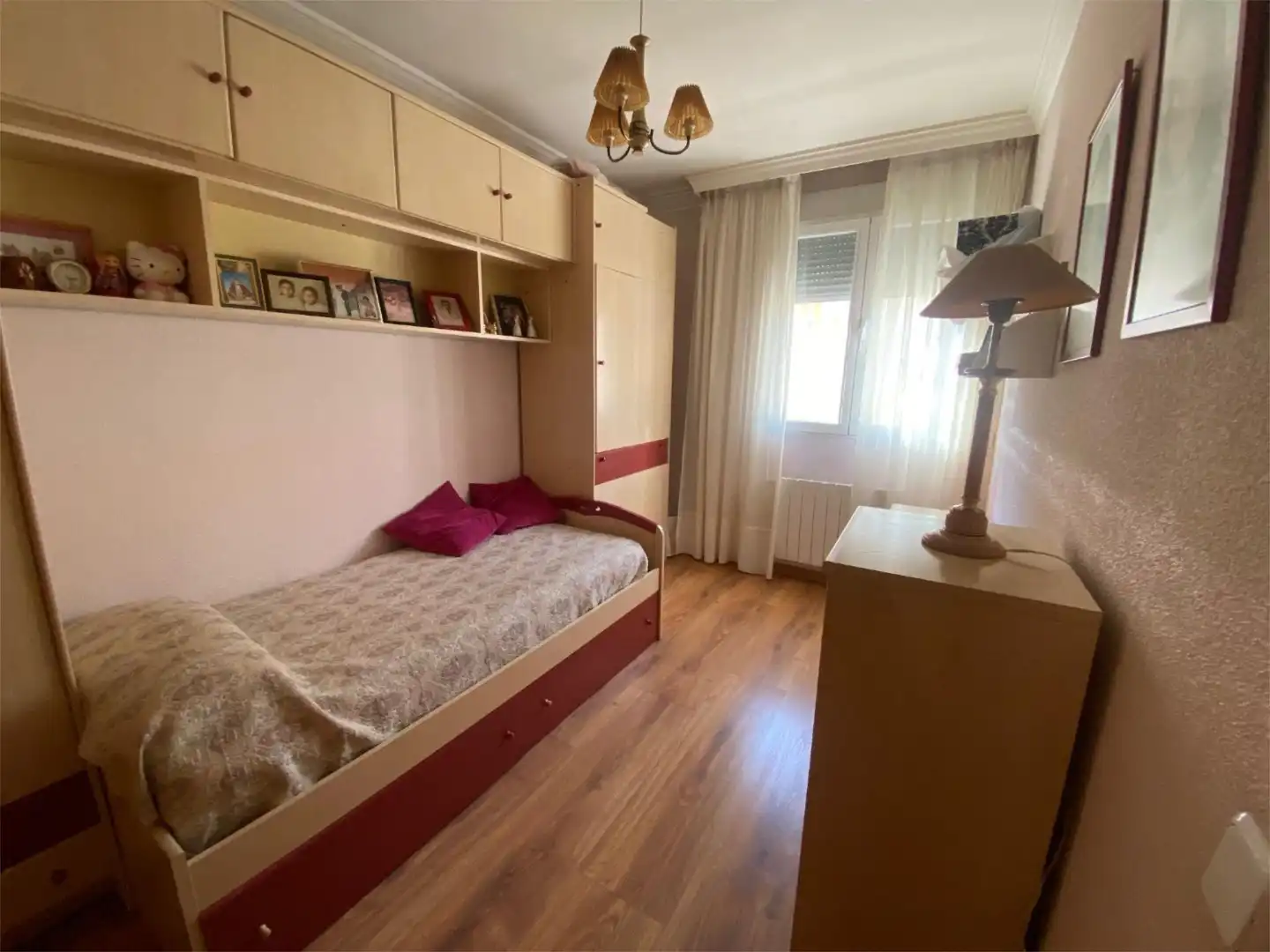 Casa o xalet en venda a Calle de las Moreras, Foso - Moreras Dormitori de Casa o xalet en venda en Aranjuez amb Aire condicionat, Calefacció i Jardí privat