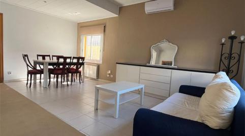 Foto 3 de Casa o chalet de alquiler en Avinguda de Castelldefels, 43, La Pineda, Castelldefels