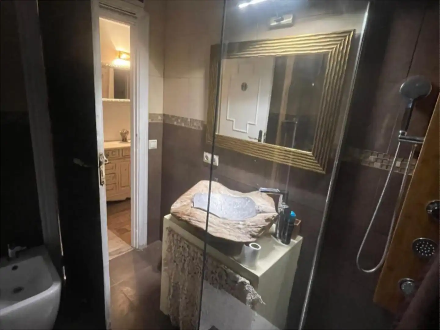 Pis de lloguer a Carrer de Marbella, Les Maravelles Bany de Pis de lloguer en Palma de Mallorca amb Aire condicionat, Calefacció i Piscina