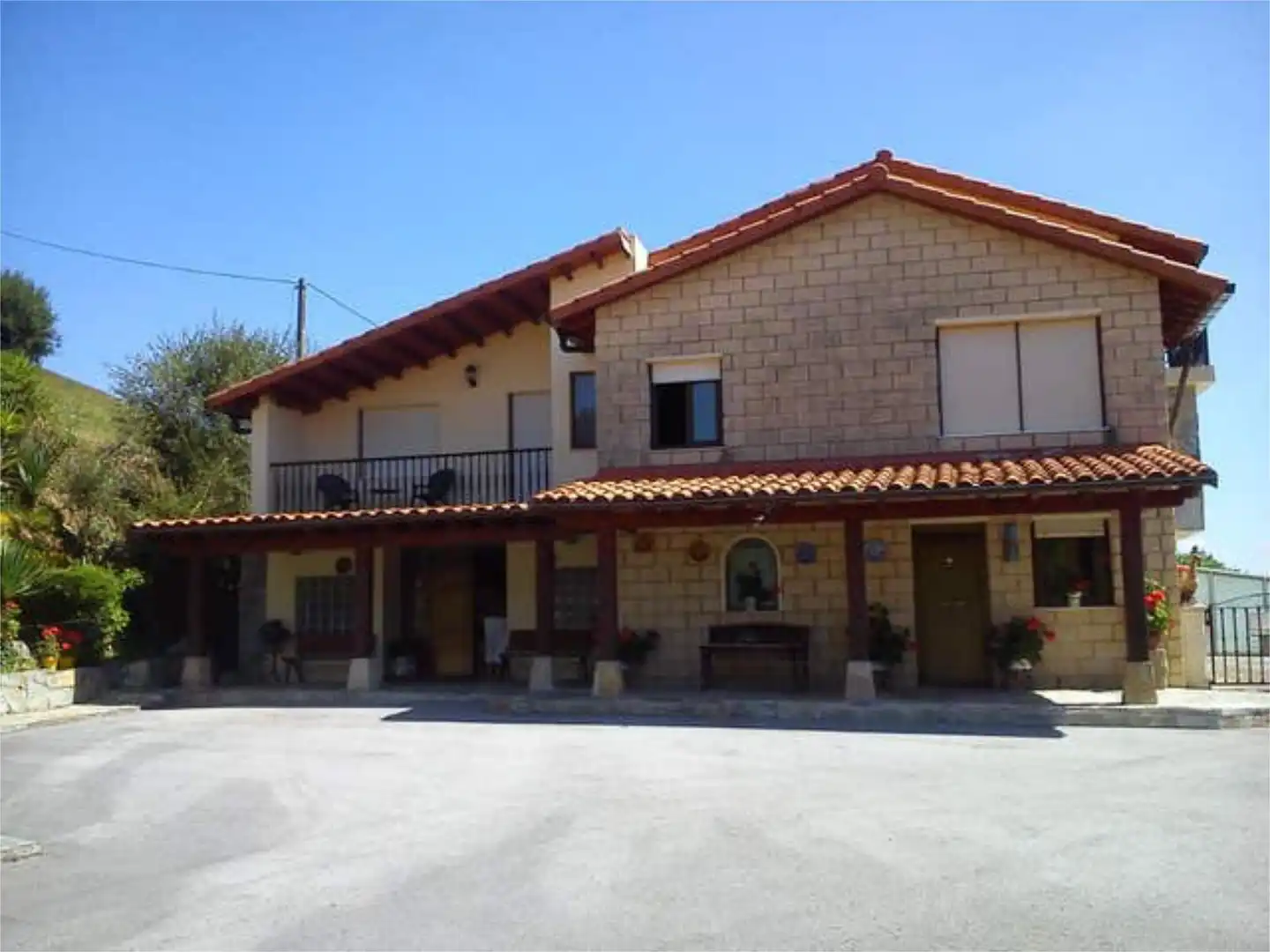 Casa o xalet en venda a Liérganes Vista exterior de Casa o xalet en venda en Liérganes amb Calefacció, Jardí privat i Terrassa