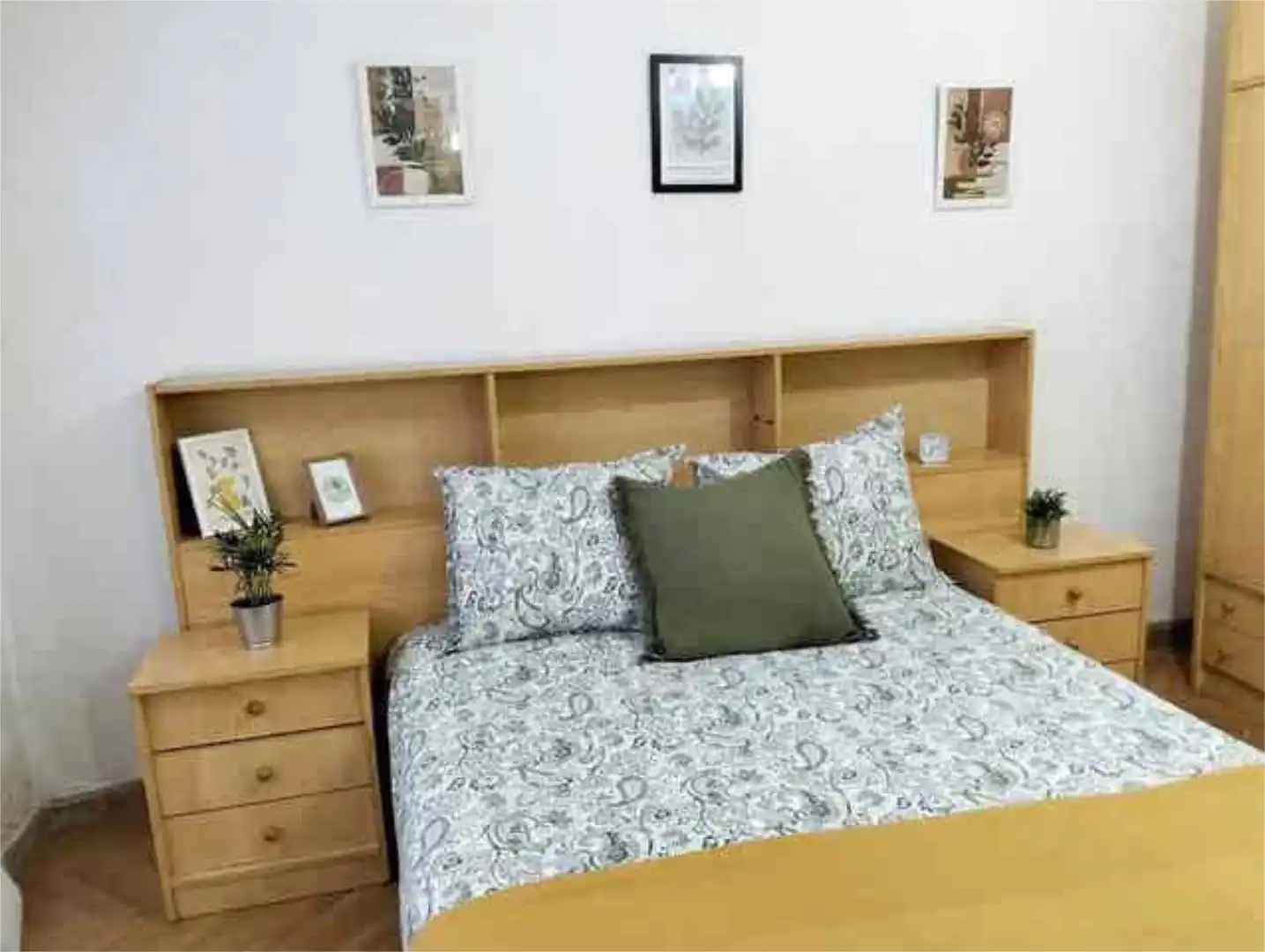 Piso en venta en Valle de Trápaga-Trapagaran Habitación de Piso en venta en Valle de Trápaga-Trapagaran con Terraza y Trastero