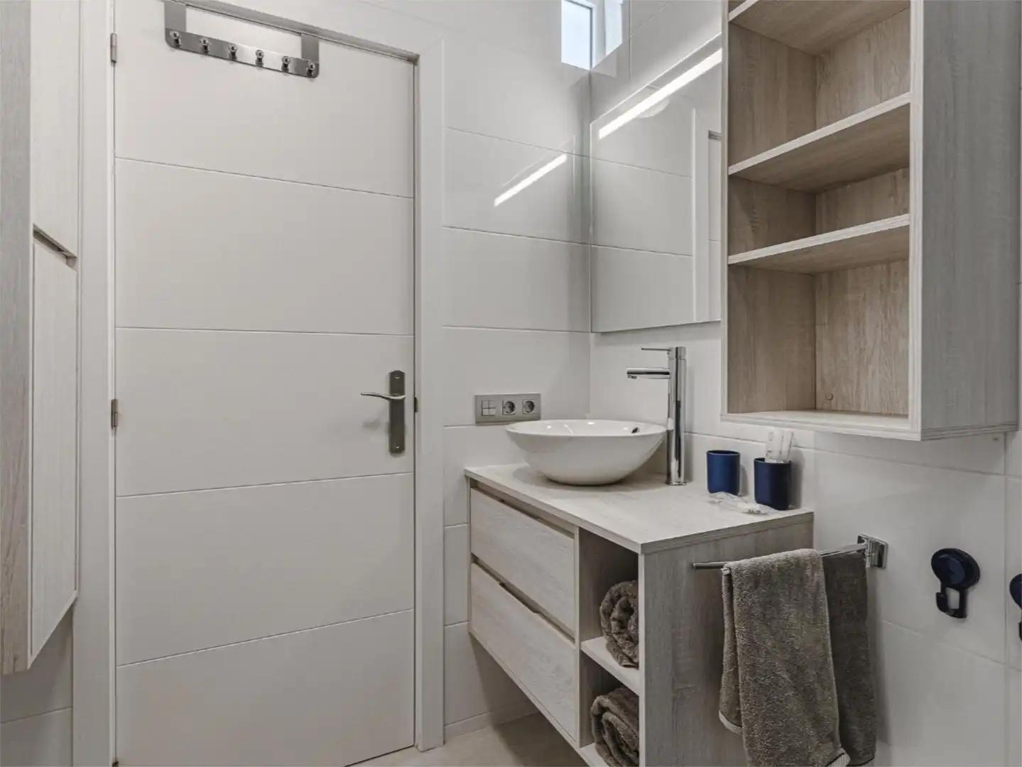 Wohnung zum Verkauf in Urbanizacion Playa Fañabe, 9, Playa de Fañabé Badezimmer von Wohnung zum Verkauf in Adeje mit Klimaanlage, Heizung und Terrasse