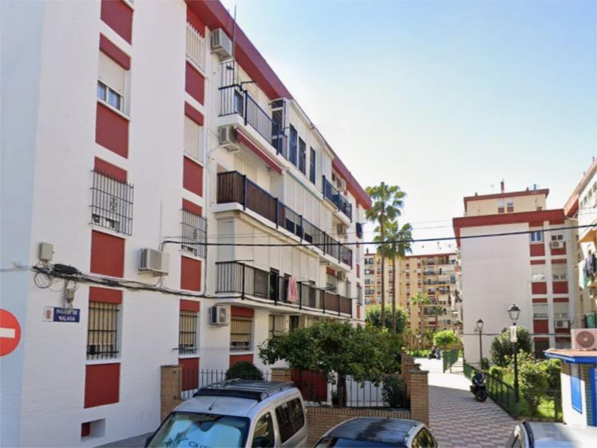 Exterior view of Flat for rent in Castilleja de la Cuesta  with Air Conditioner, Terrace and Furnished