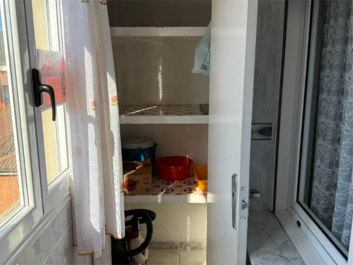 Piso en venta en Calle Ramón y Cajal, 22, La Robla Cocina de Piso en venta en La Robla con Calefacción, Terraza y Trastero
